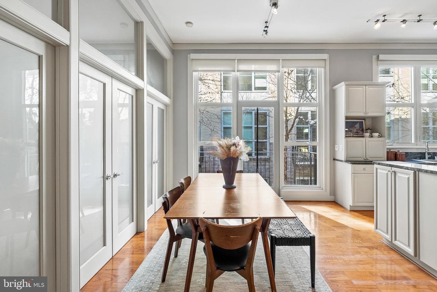2380 Champlain Street NW #202 photo 13