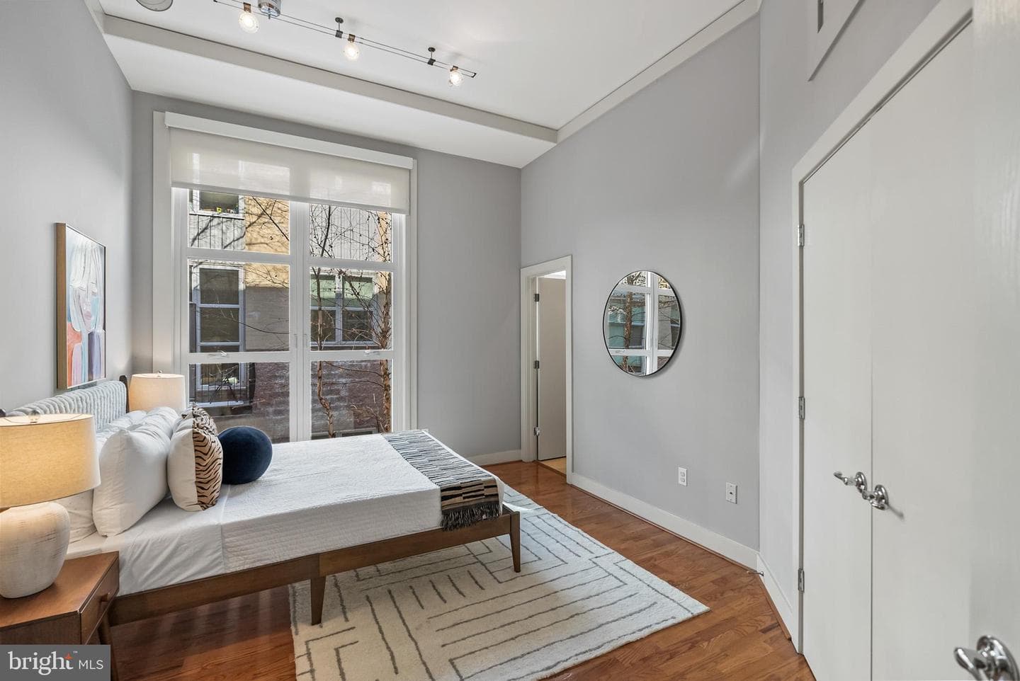2380 Champlain Street NW #202 photo 23