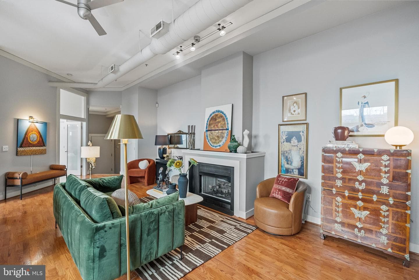 2380 Champlain Street NW #202 photo 6