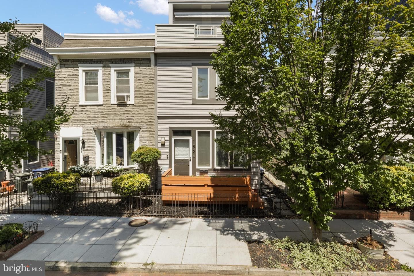 1524 Gales Street NE photo 1
