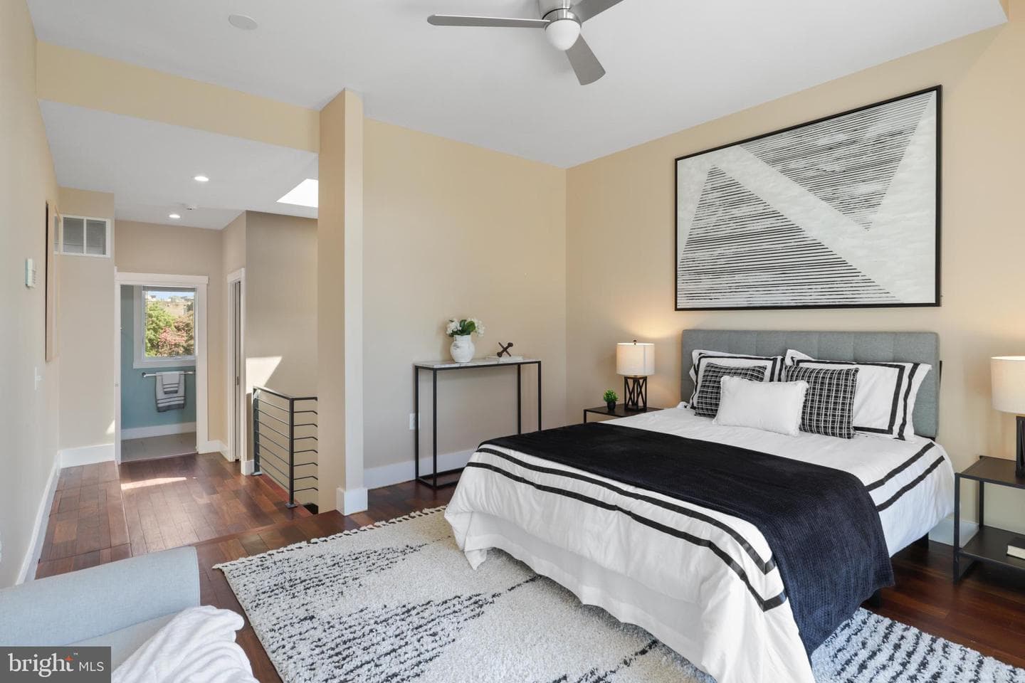 1524 Gales Street NE photo 26