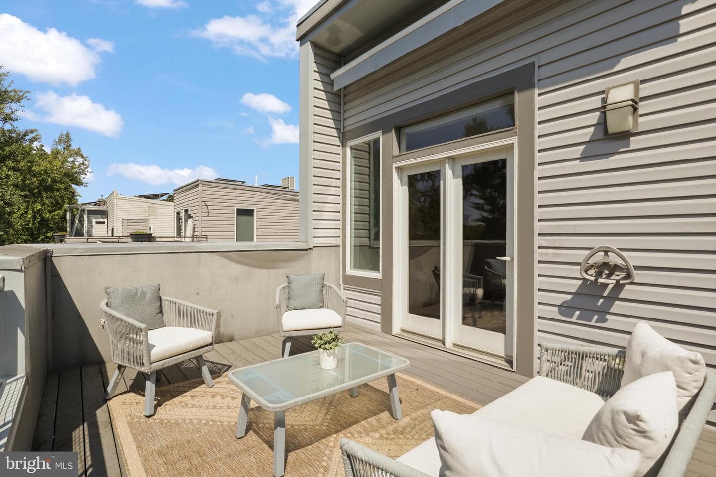 1524 Gales Street NE photo 32