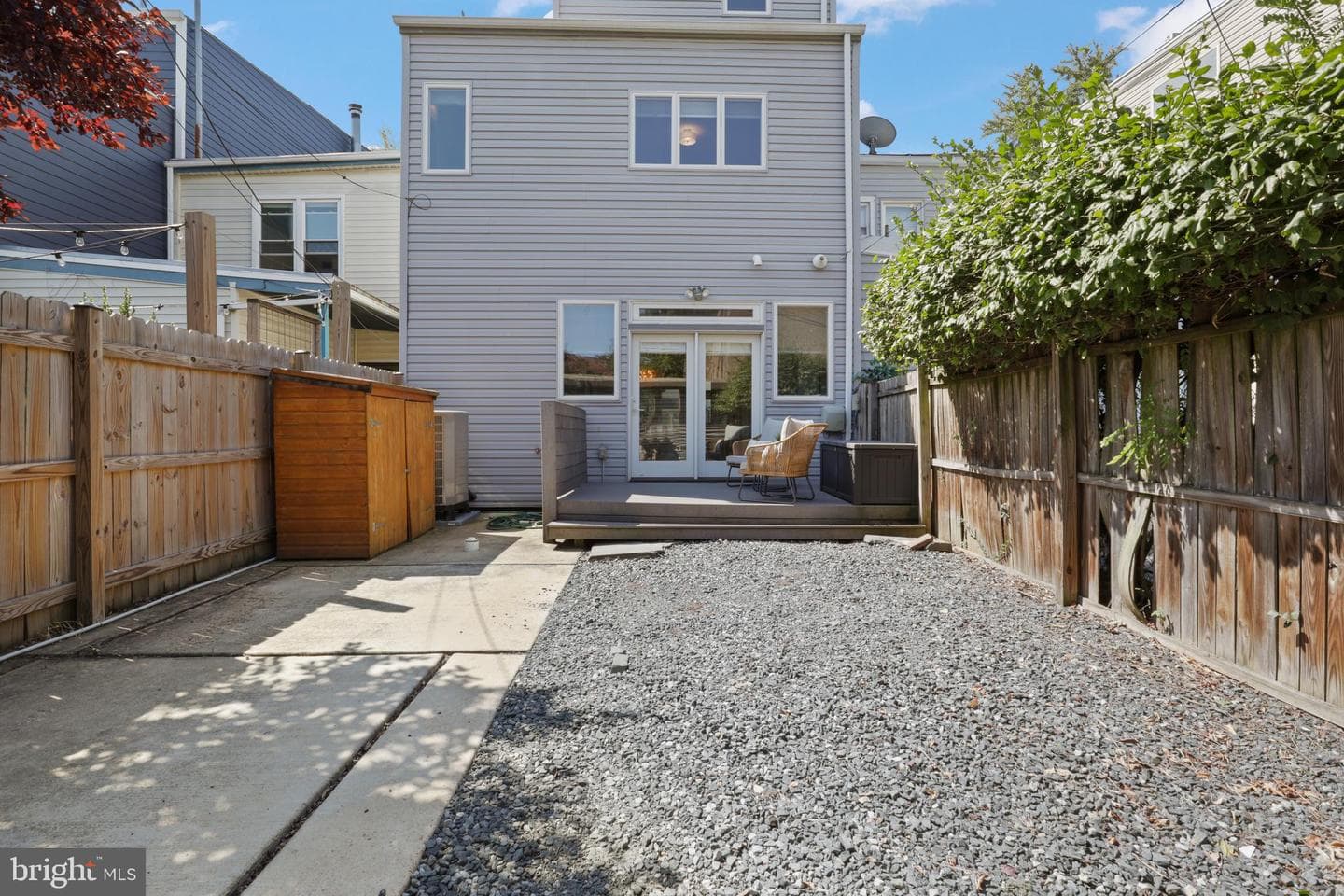1524 Gales Street NE photo 34