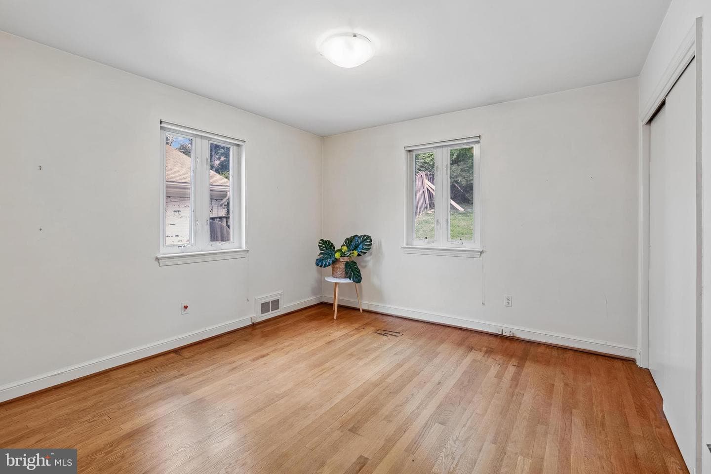 3113 Birch Street NW photo 28