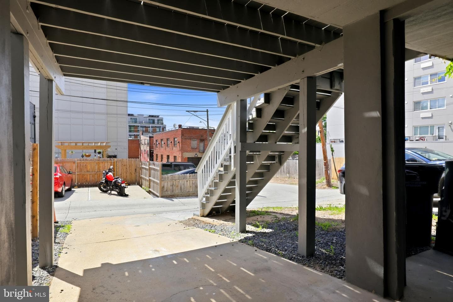 706 NW Longfellow Street NW photo 6