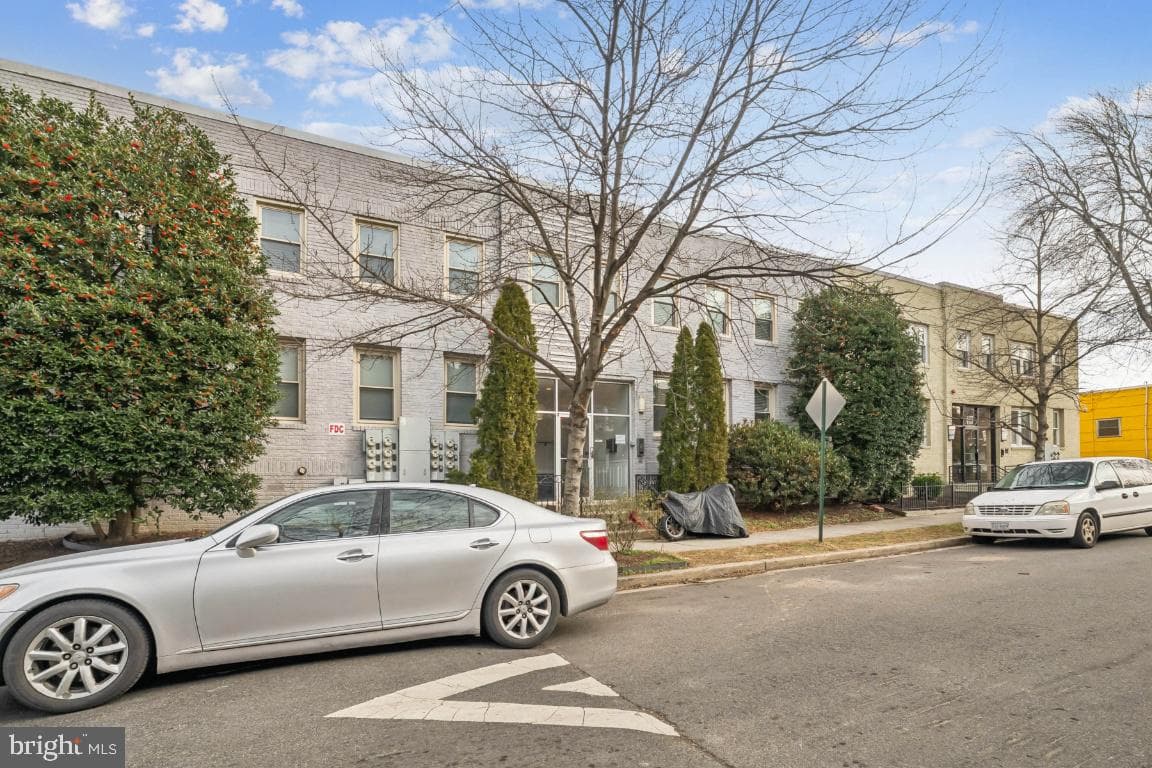 423 18th Street NE #7 photo 4