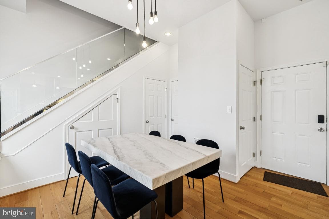 423 18th Street NE #7 photo 8