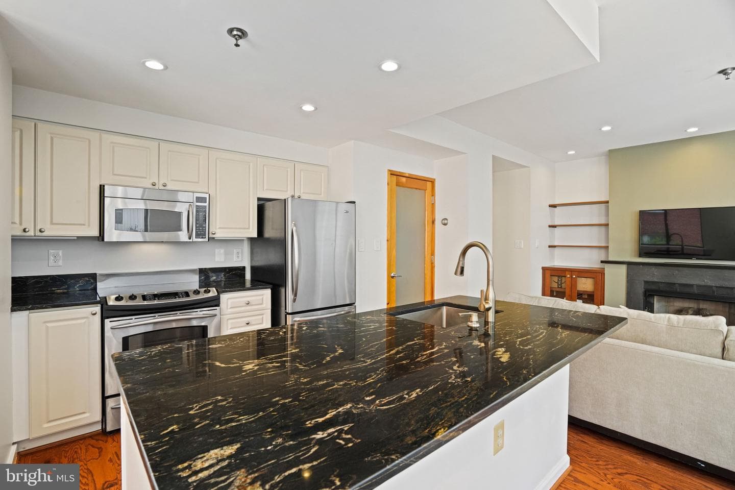 1312 Massachusetts Avenue NW #309 photo 18