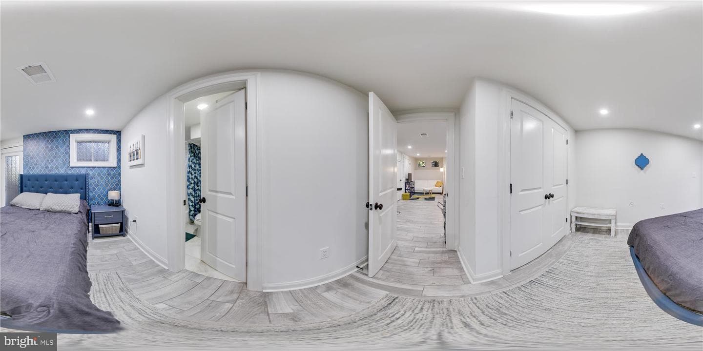 1214 East Capitol Street NE photo 16