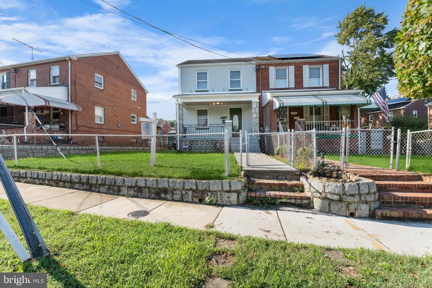 1811 T Place SE photo 4