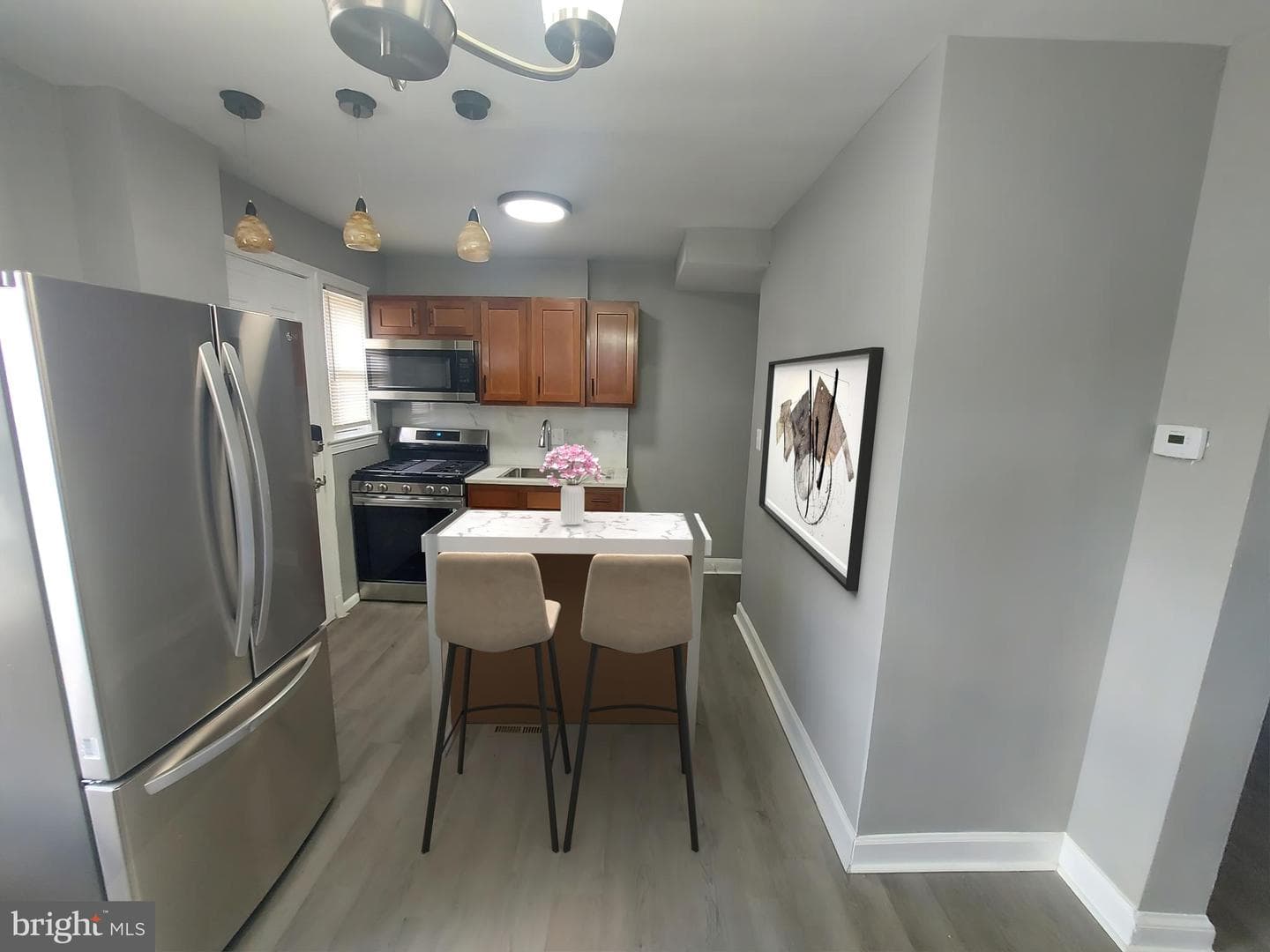 1811 T Place SE photo 5