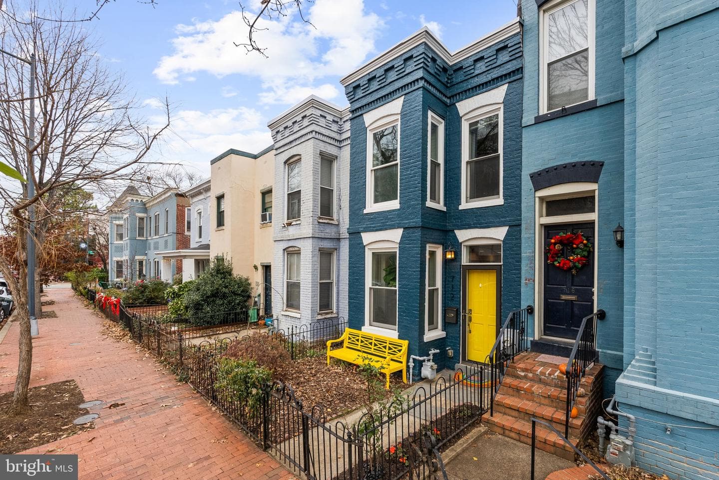 712 C Street NE photo 2