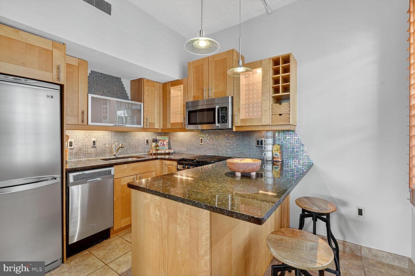 1851 Columbia Road NW #303 photo 4