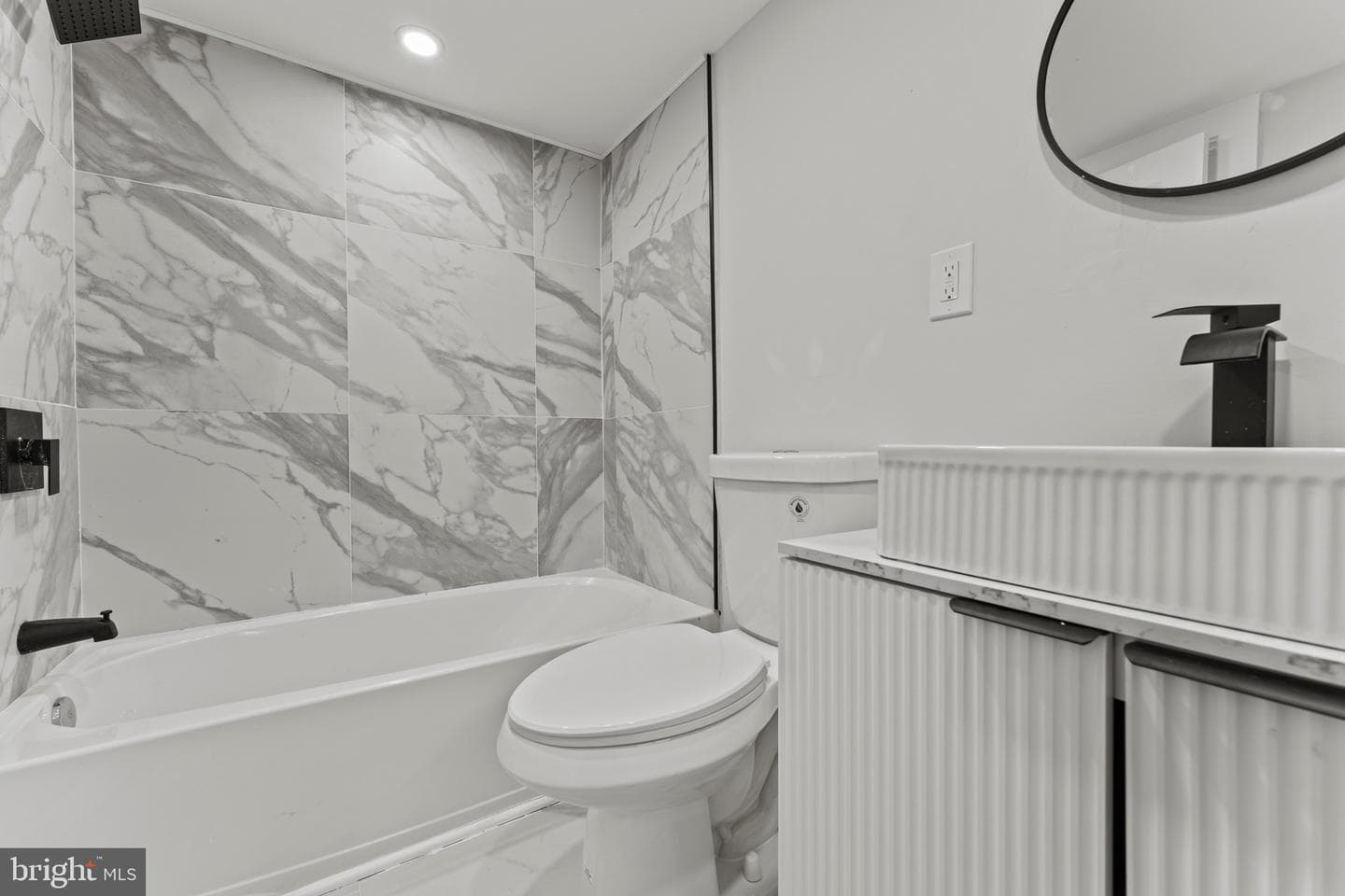 33 Nicholson Street NW photo 57