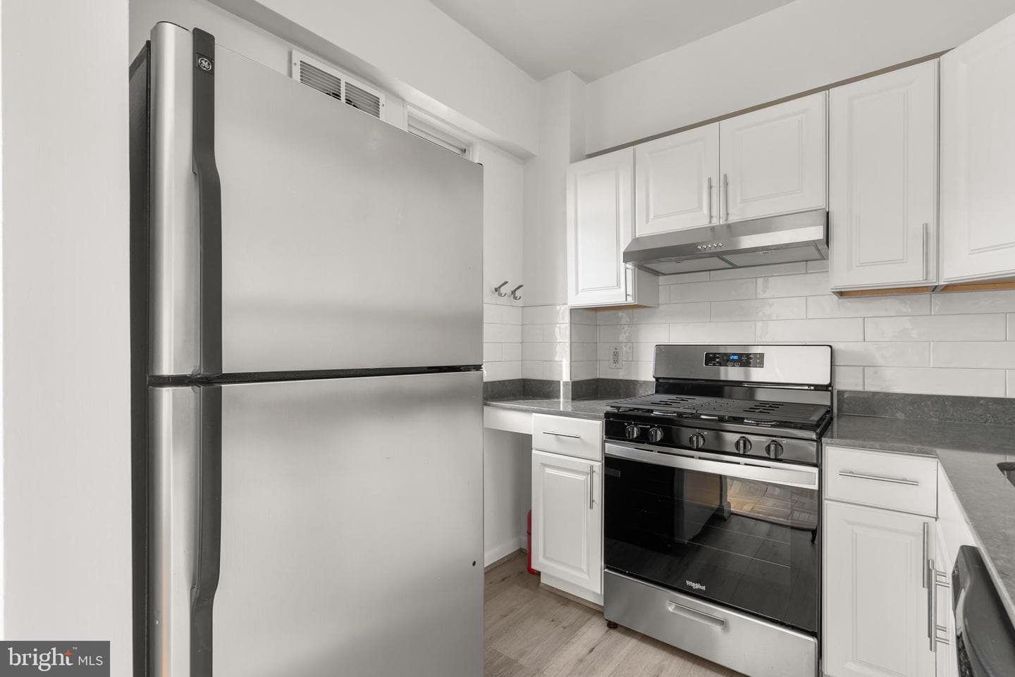 1727 Massachusetts Avenue NW #502 photo 9