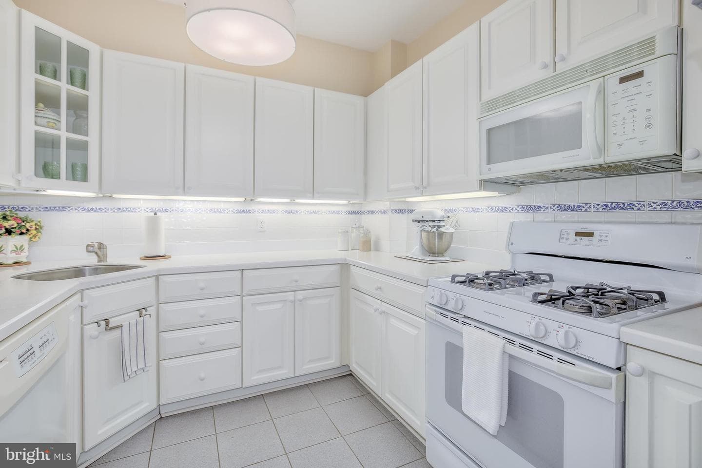 4000 Cathedral Avenue NW #134b photo 11
