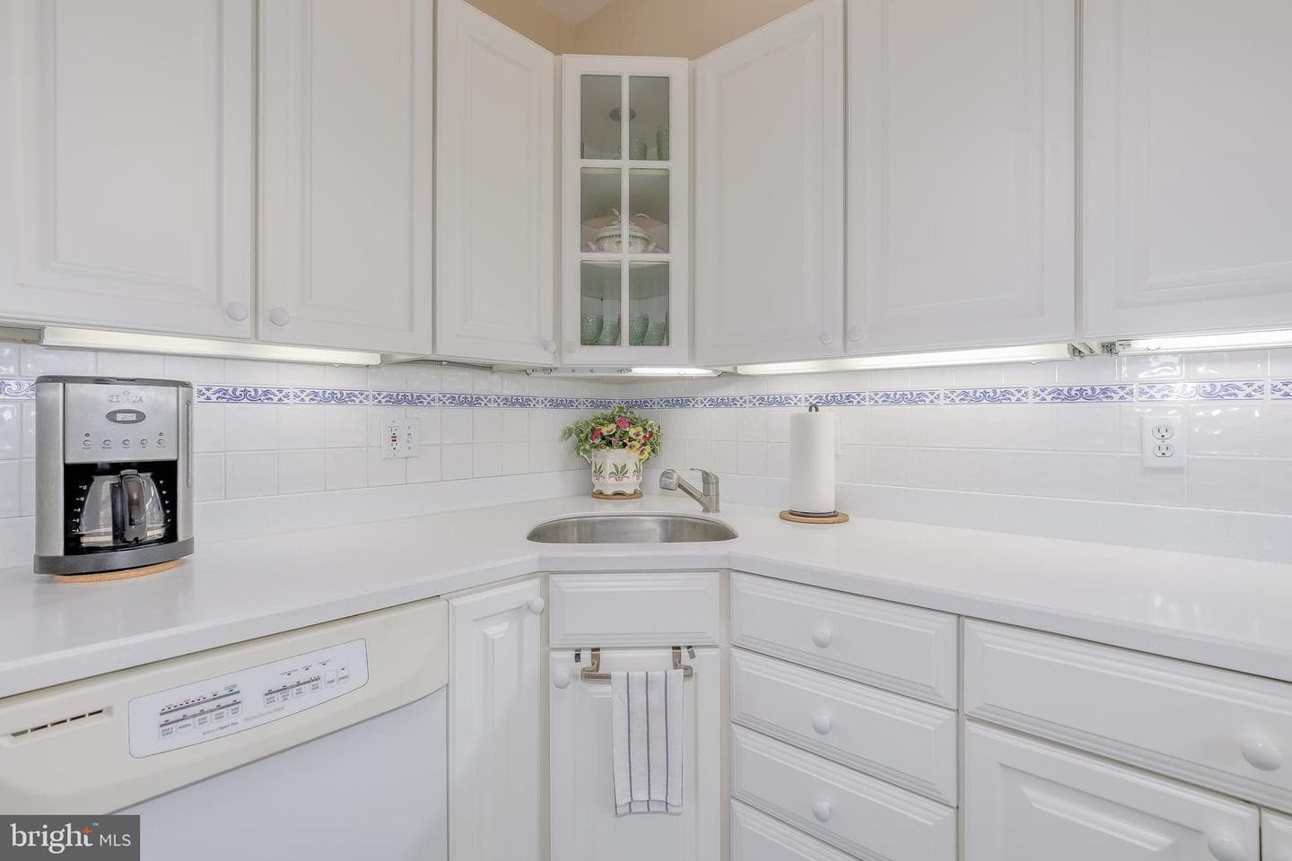 4000 Cathedral Avenue NW #134b photo 12