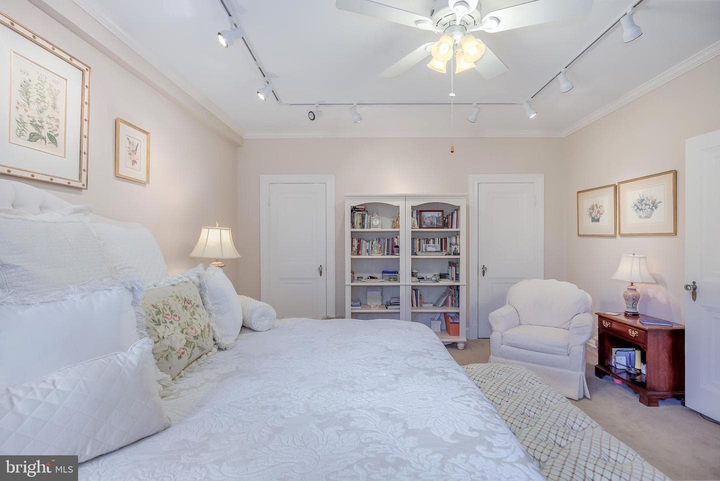 4000 Cathedral Avenue NW #134b photo 15