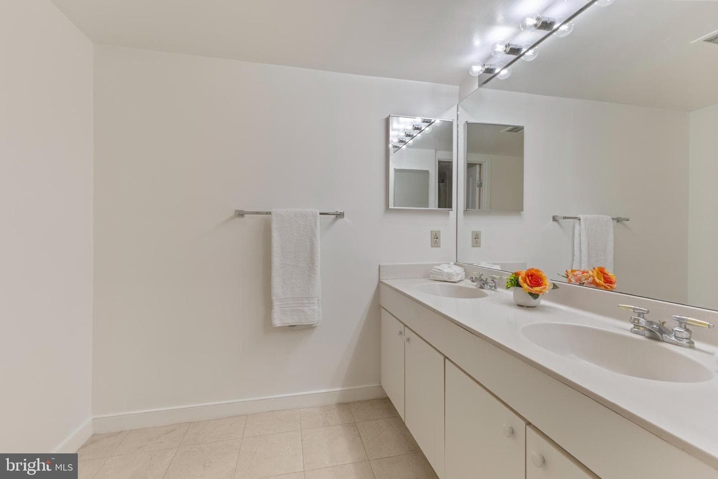 1099 22nd Street NW #601 photo 29