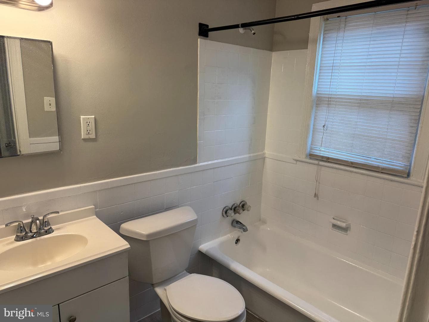 515 45th Street NE photo 9