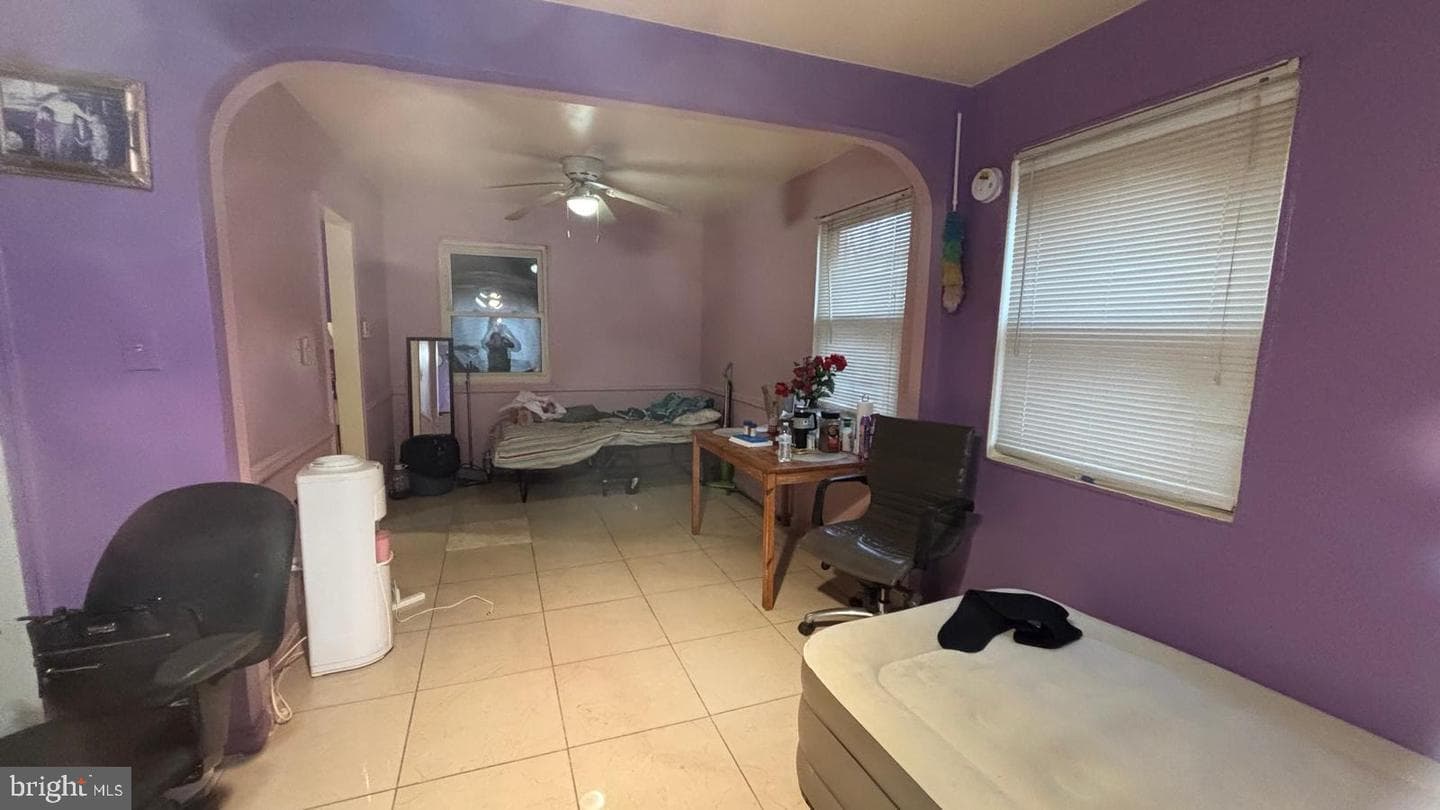 5707 Chillum Place NE photo 4