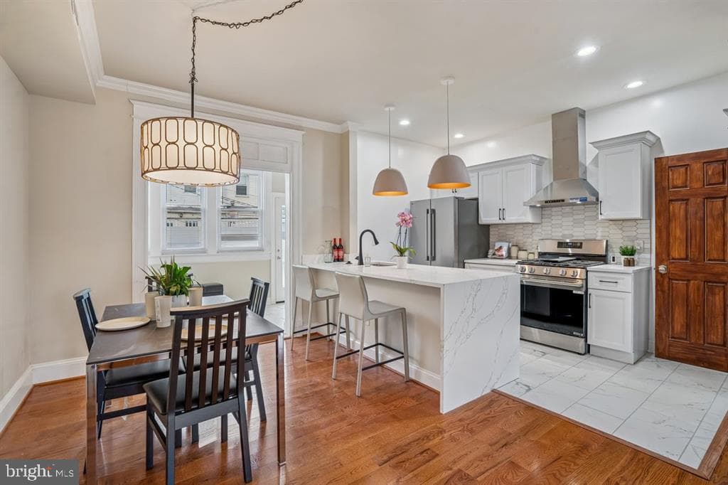 1154 4th Street NE photo 6