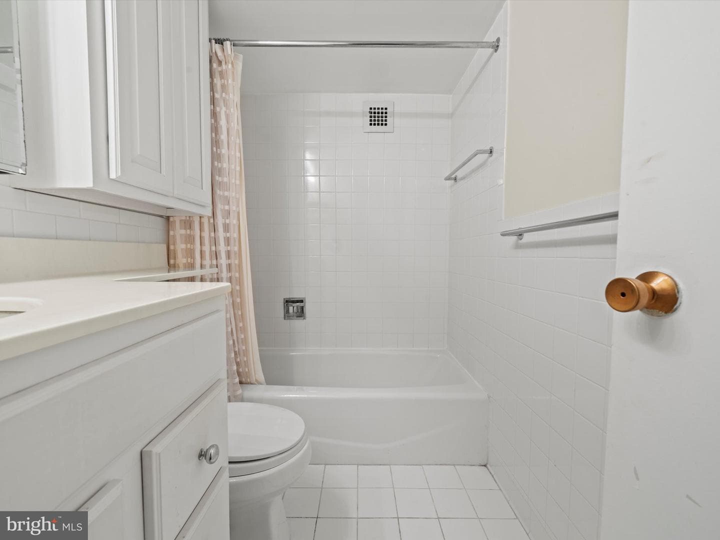 700 7th Street SW #430 photo 9