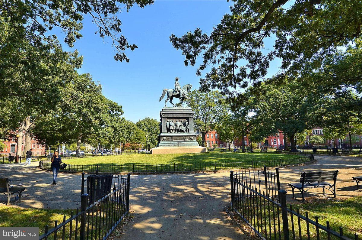1215 11th Street NW #1 photo 17