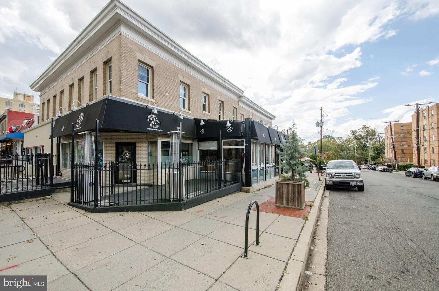 4201 Cathedral Avenue NW #601e photo 29