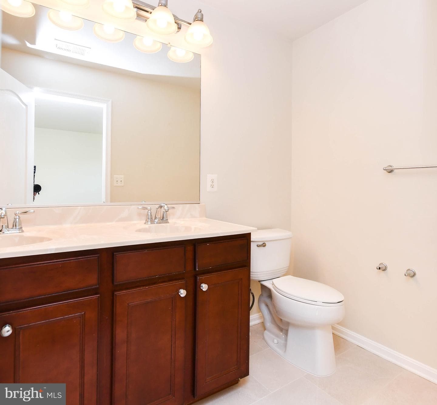 404 Ava Way NE photo 24