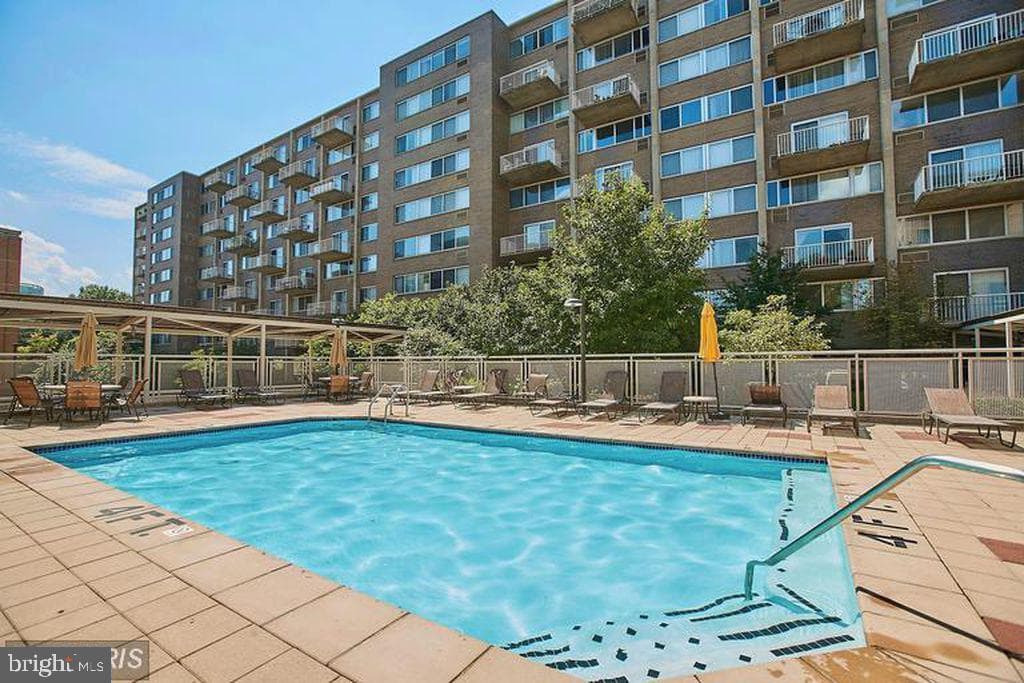 355 I Street SW #501 photo 36
