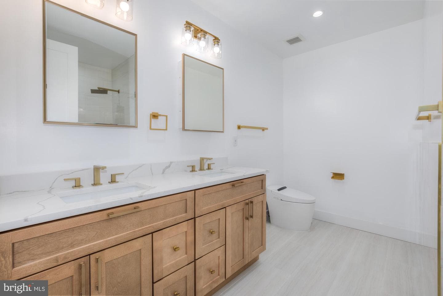 1218 5th Street NE #2 photo 12