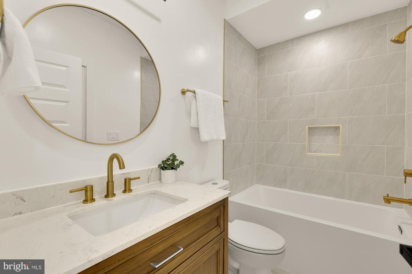 231 S Street NE #2 photo 31