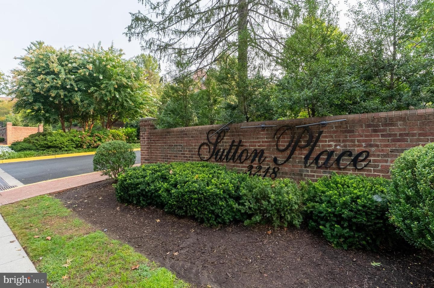 3299 Sutton Place NW #c photo 40