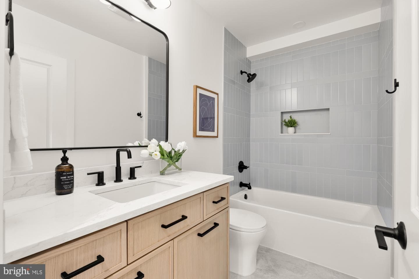 1325 Orren Street NE #3 photo 14