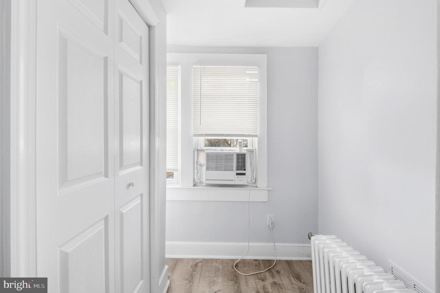 237 15th Street SE photo 21