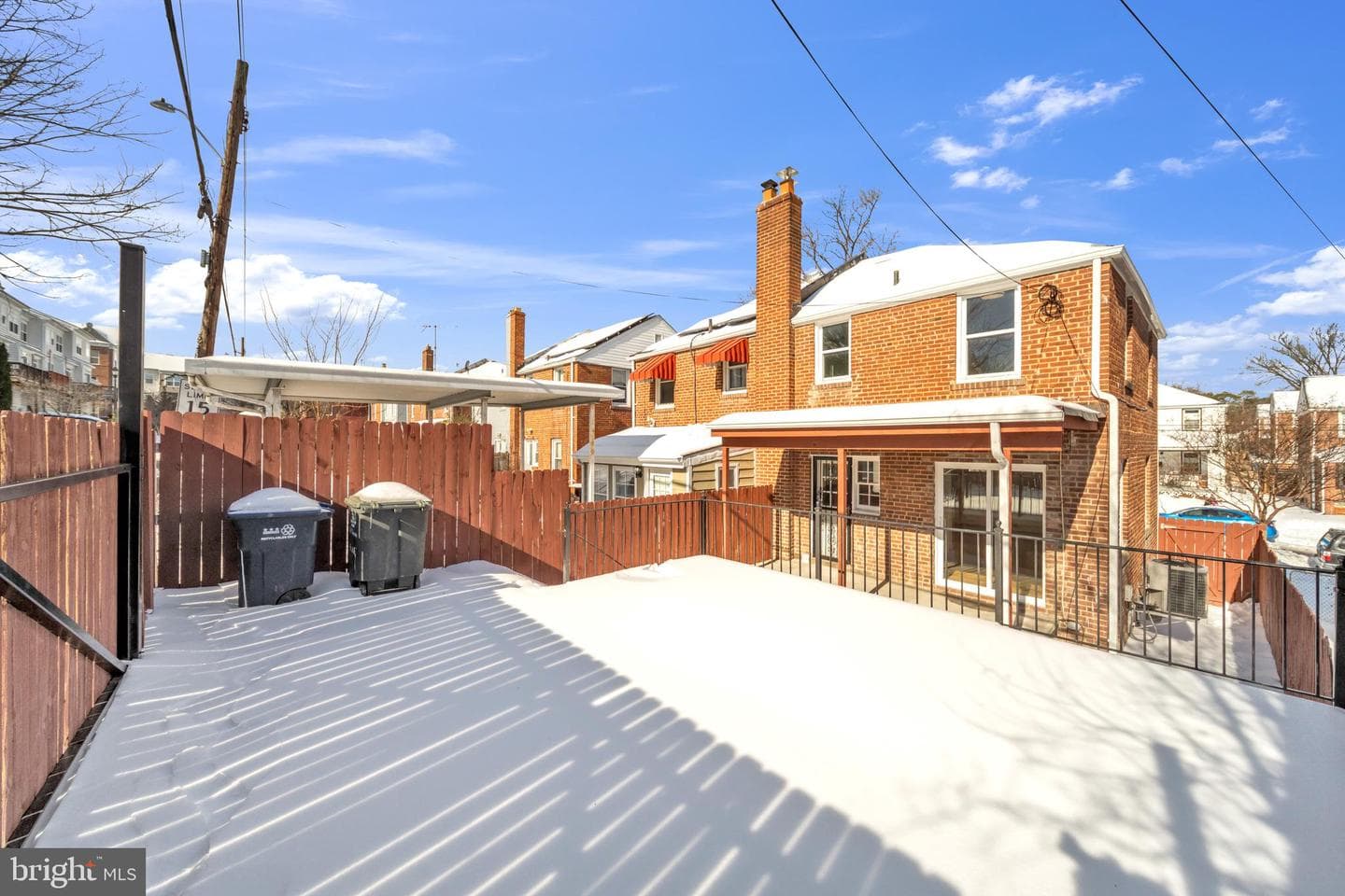647 Emerson Street NE photo 24