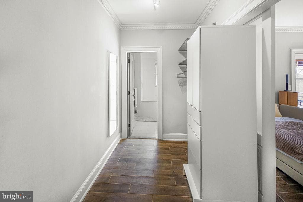 4000 Cathedral Avenue NW #218b photo 9
