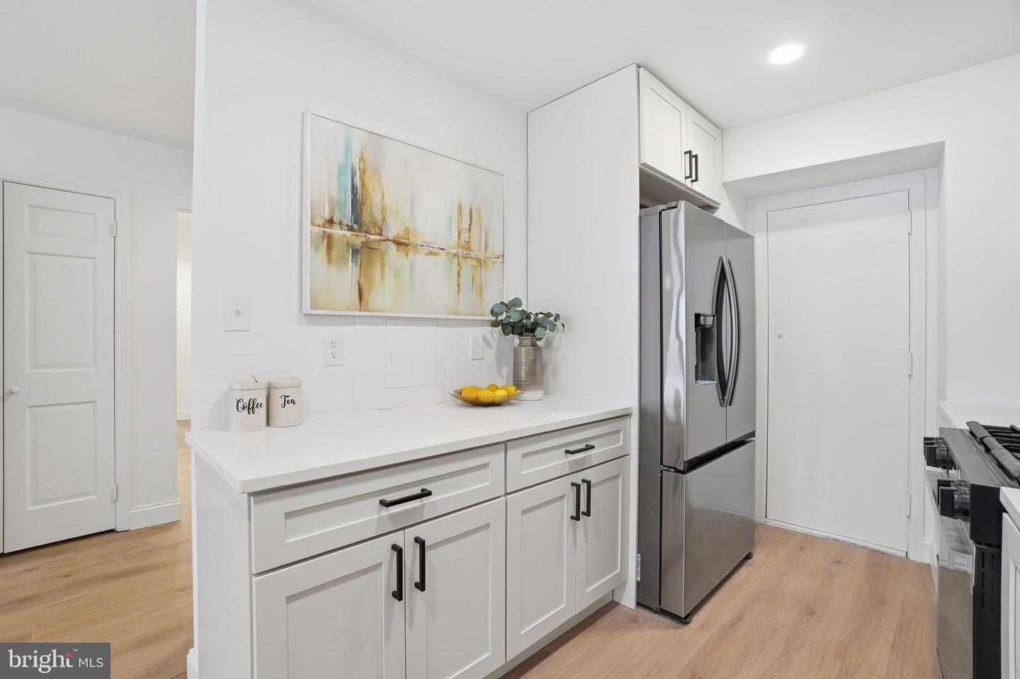 700 New Hampshire Avenue NW #609 photo 9
