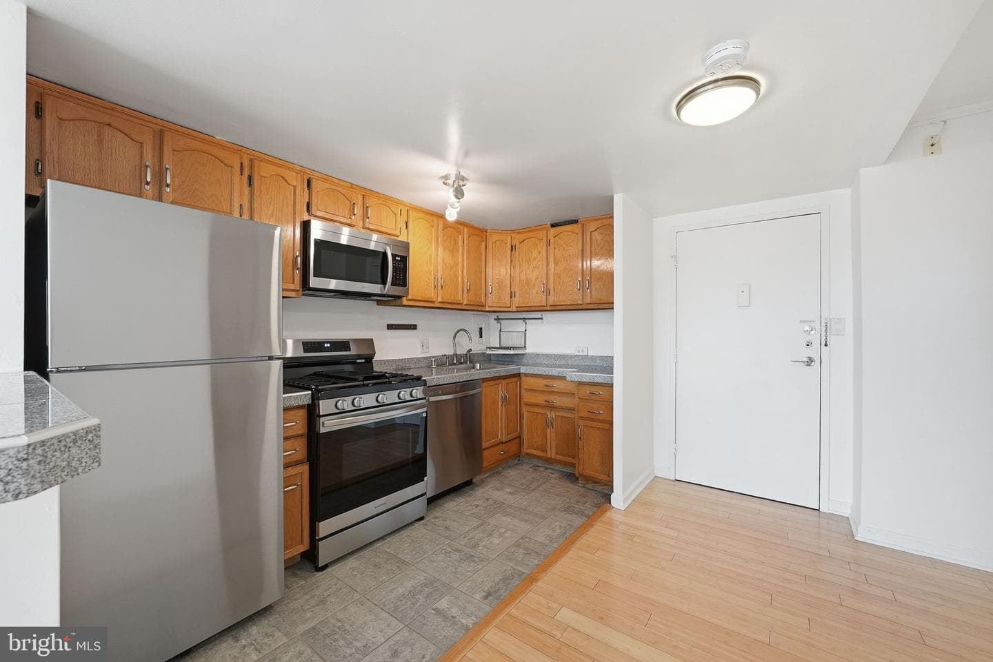 2829 Connecticut Avenue NW #709 photo 5