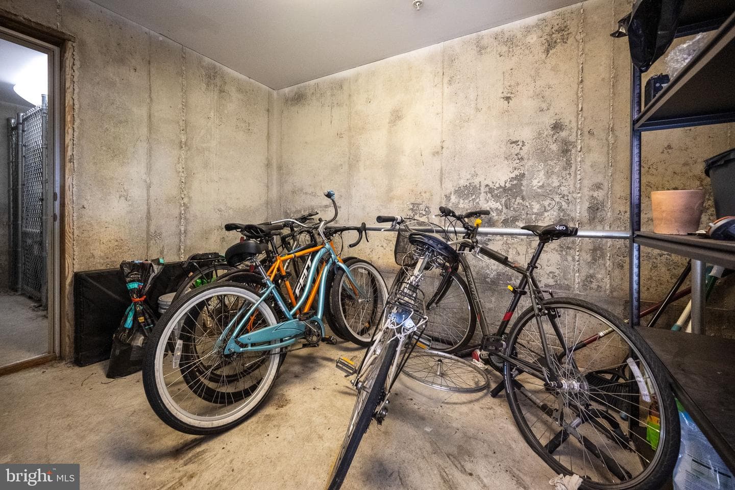 3577 Warder Street NW #102 photo 25