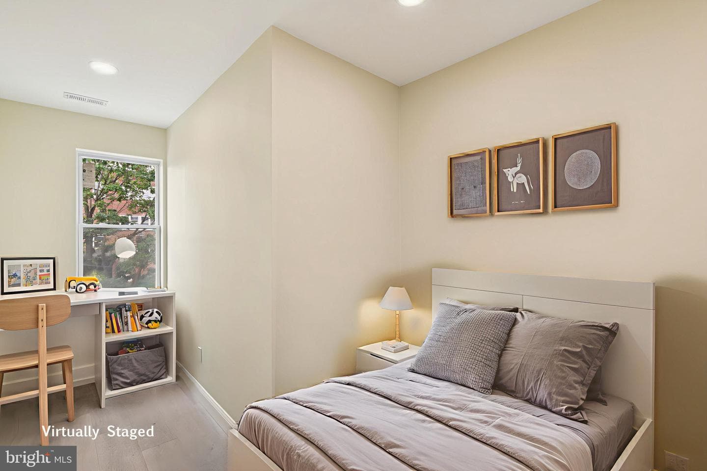 729 Madison Street NW photo 30