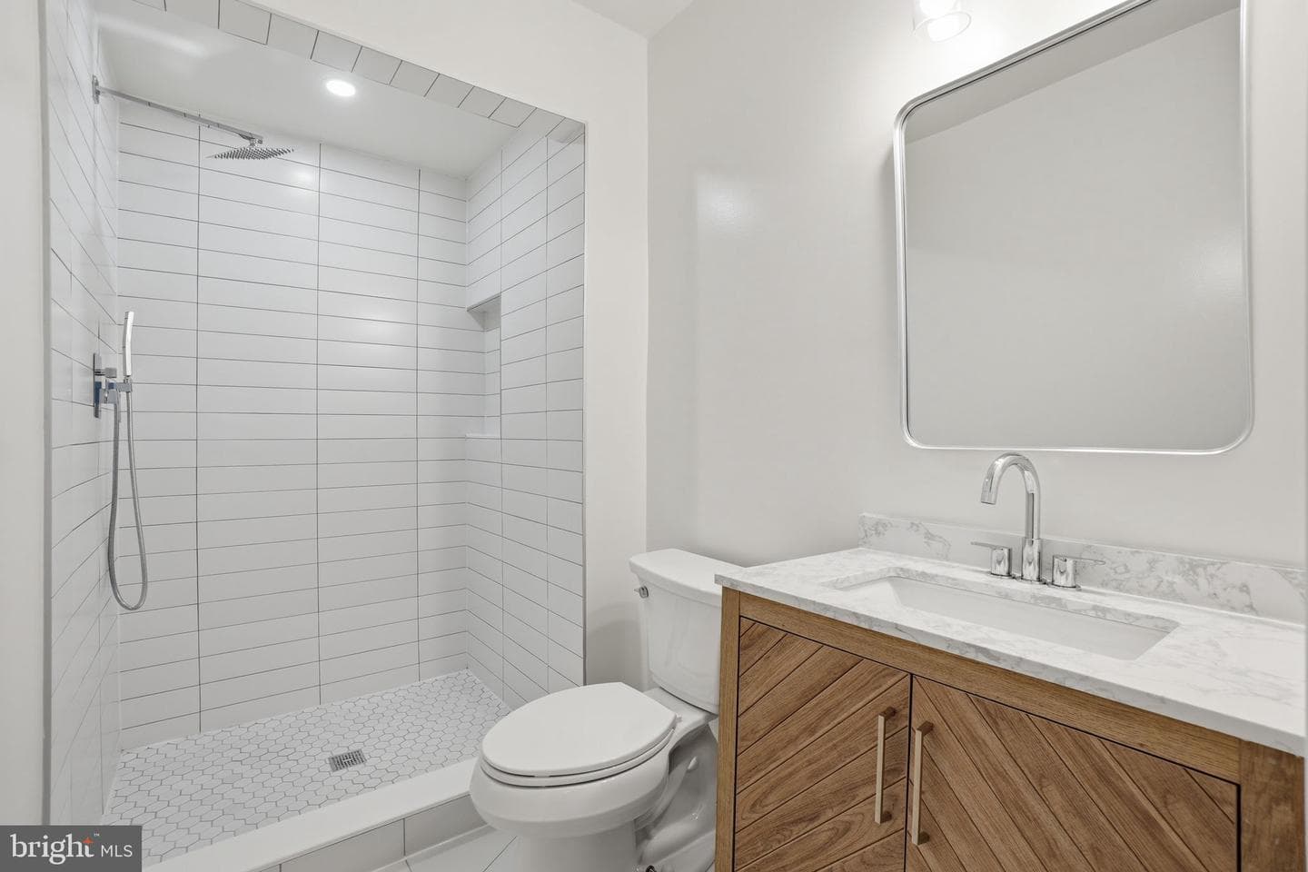 4720 Ellicott Street NW photo 34
