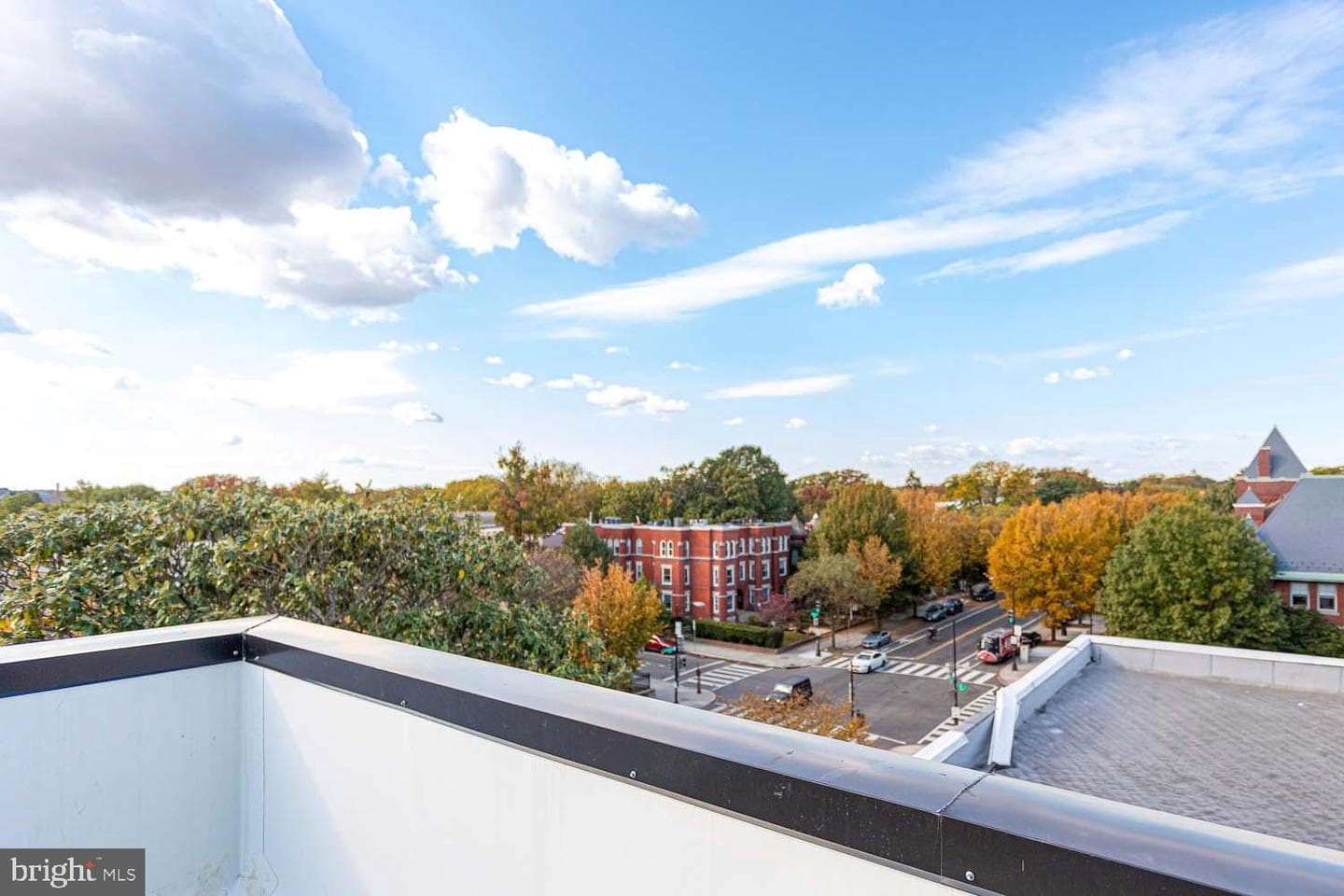 1516 East Capitol Street NE #t photo 28