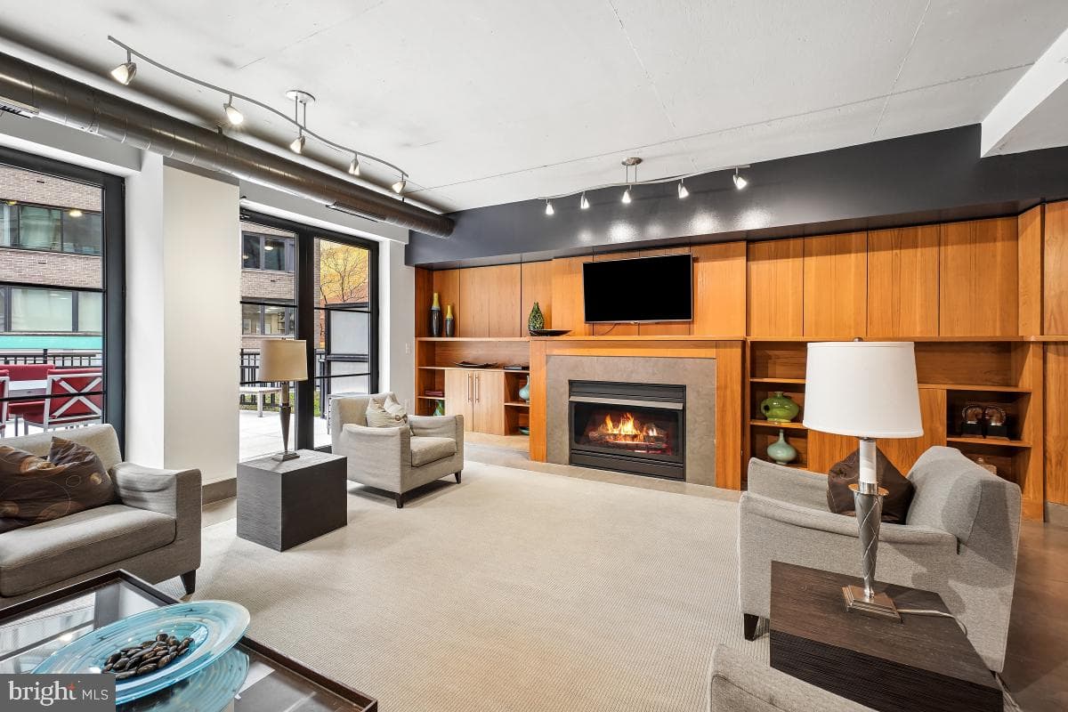 1133 14th Street NW #1103 photo 32