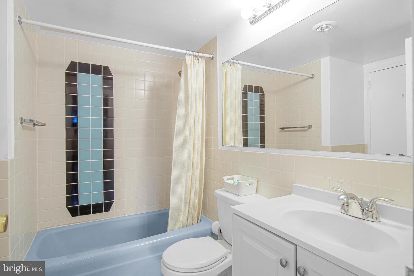 700 7th Street SW #119 photo 9
