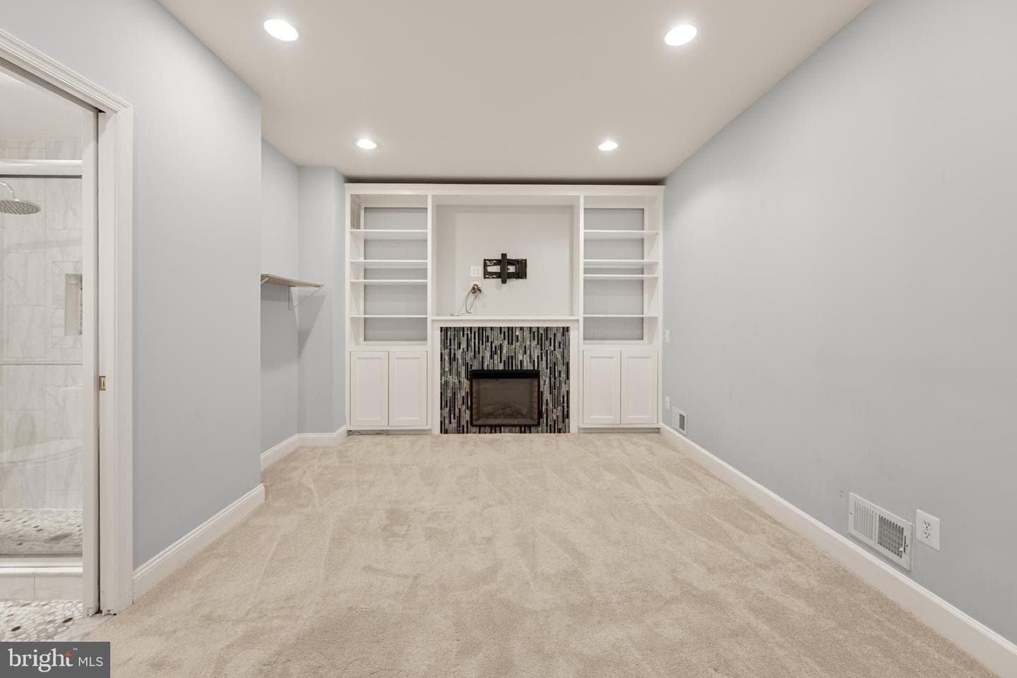 2637 Patricia Roberts Harris Place NE photo 27