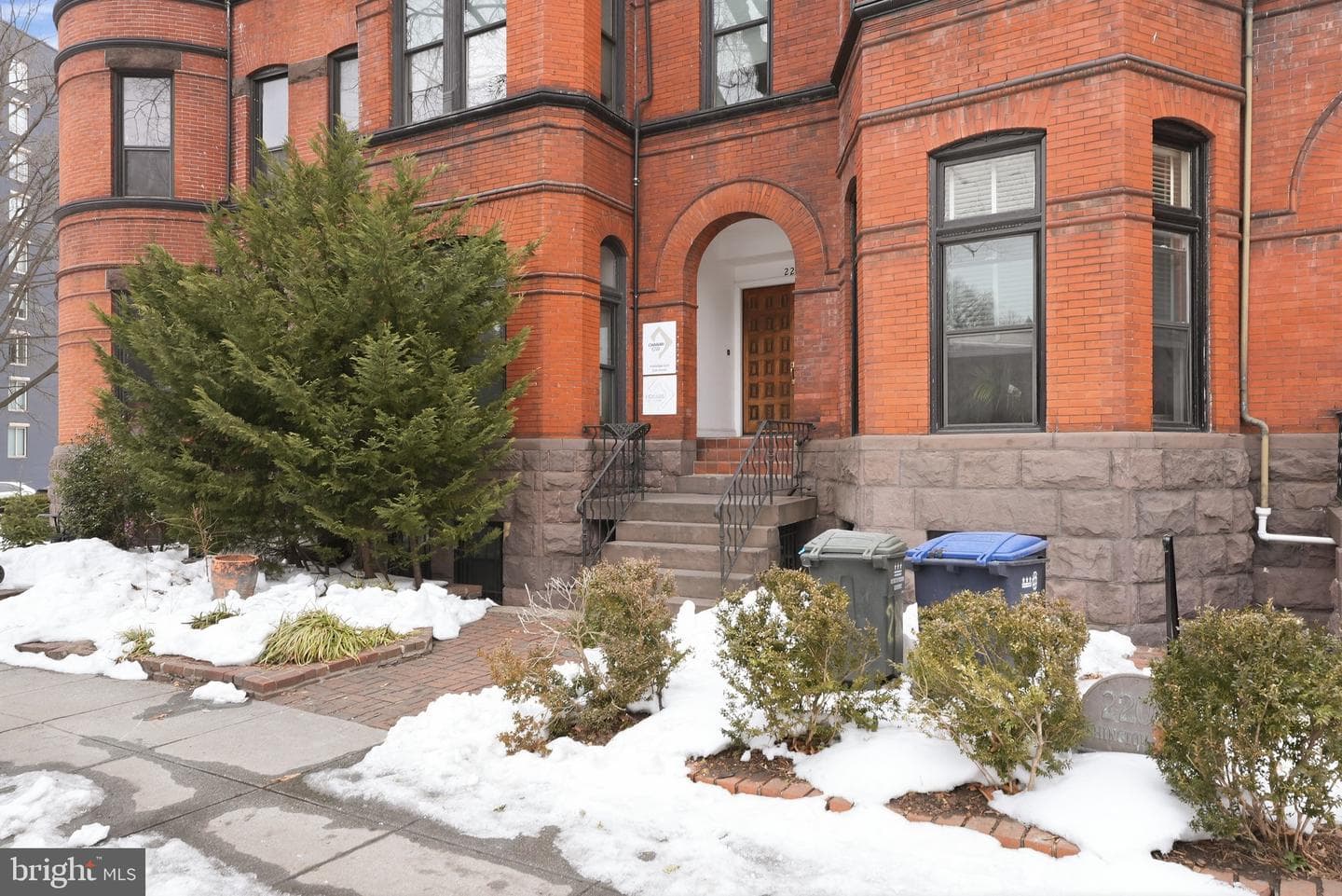 2211 Washington Circle NW photo 6