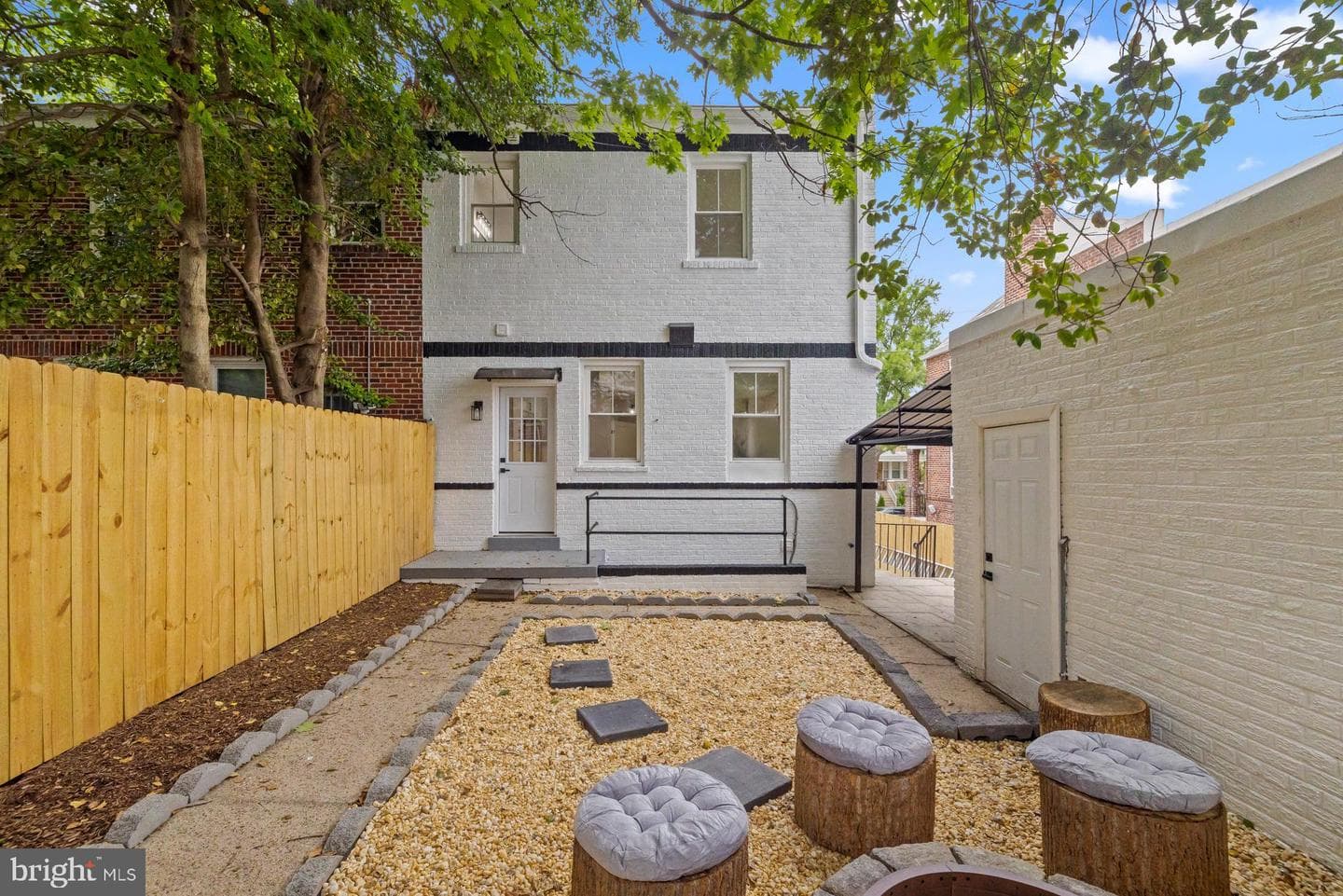 536 Oneida Place NW photo 47