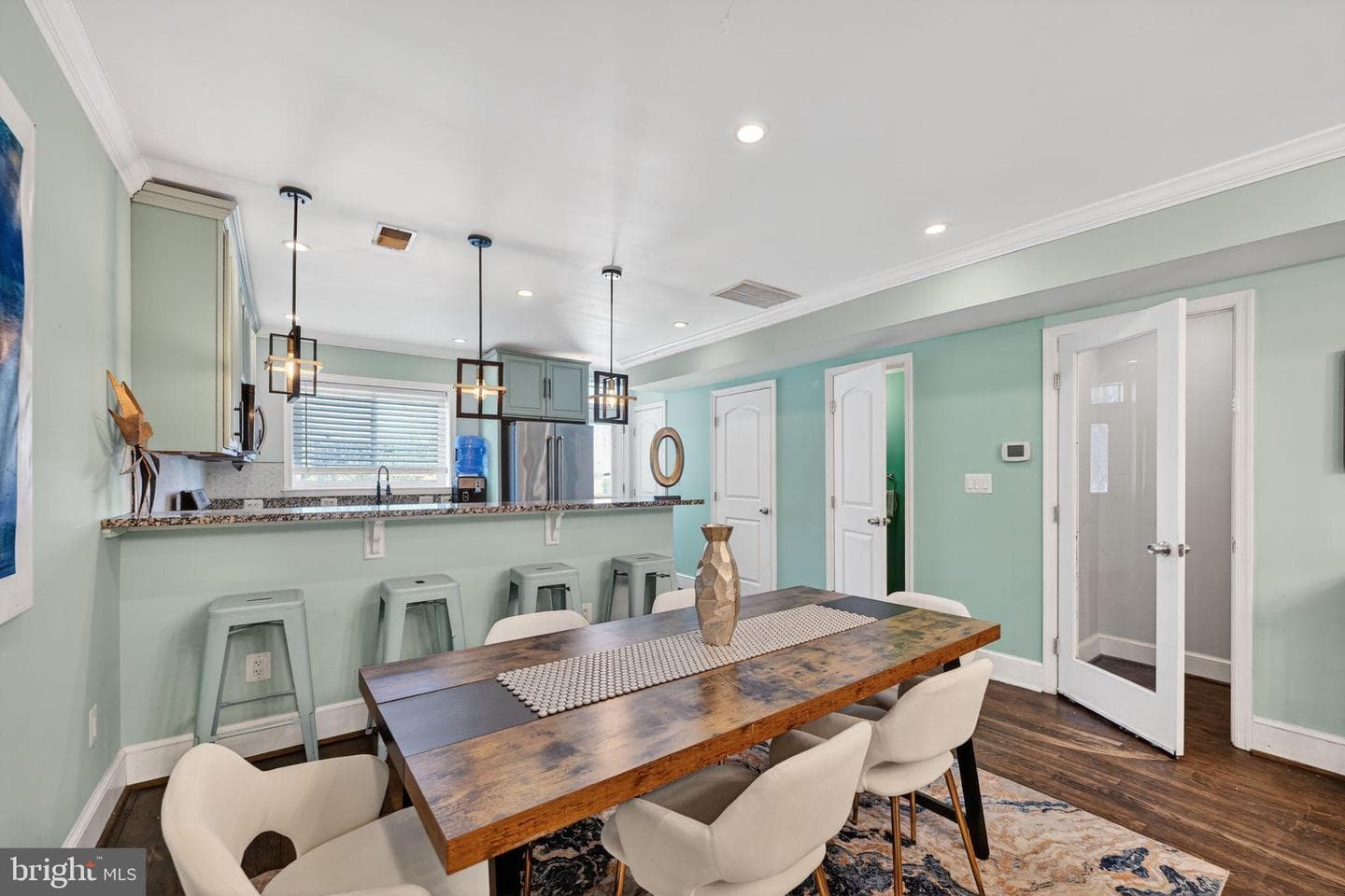 522 21st Street NE photo 1